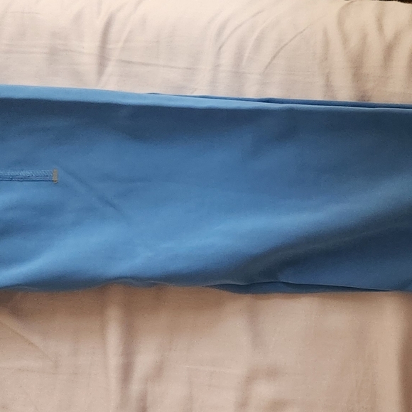 Lululemon pants - Picture 3 of 7